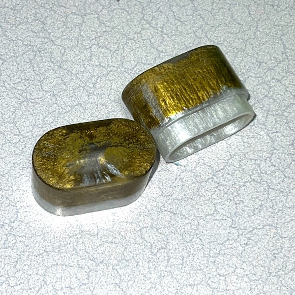 Apple AirPod Case AirPod Gen 1 or 2 Gold and White Over Clear Mix & Match! - Picture 1 of 4